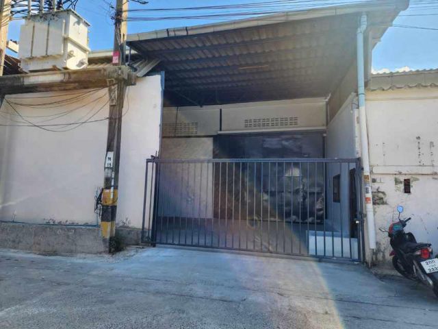 F228 ให้เช่า โกดัง โรงงาน พื้นที่สีม่วง ย่านเทพารักษ์ ขนาด 400 ตรม. บางพลี สมุทรปราการ