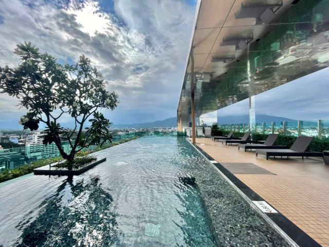 ขาย คอนโดมิเนียมหรู อัญมณีแห่งล้านนา บนทำเลที่ดีที่สุด ใจกลางเมืองเชียงใหม่ บนถนนช้างคลาน (The Astra)