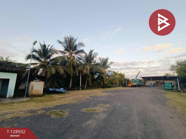 ขายที่ดินพร้อมสิ่งปลูกสร้าง เนื้อที่ 1 ไร่ 2 งาน 32 ตารางวา เขวาสินรินทร์ สุรินทร์