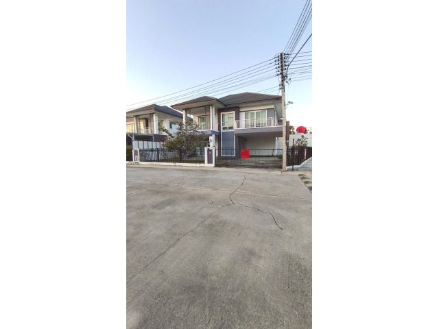 ขายบ้านเดี่ยวหมู่บ้านเดอะเฟิร์ส4ติดบายพาสจอหอ เมืองนครราชสีมา บ้านอายุ4ปี พร้อมอยู่