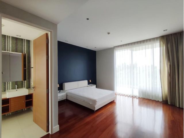 for sale condo The Cove Condominium (Pattaya) (S03-2207)