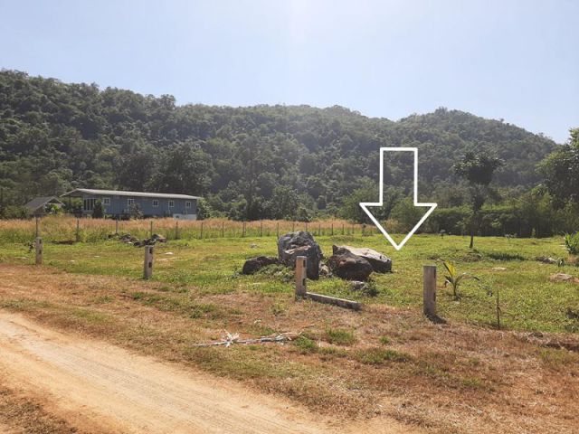 ขายที่ดินวิวภูเขา ต.หนองสาหร่าย เนื้อที่ 1 ไร่ โฉนด น้ำไฟพร้อม