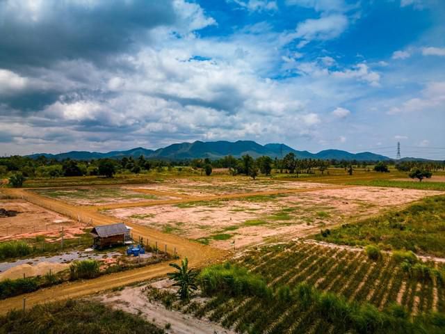 วิวเขาใกล้ชะอำเกือบ1ไร่ 5แสนบาทเท่านั้น ห้วยทรายเหนือ ชะอำ เพชรบุ