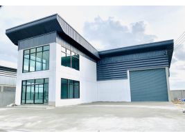 ที่ดินติดถนนใหญ่พร้อมโรงงานใหม่ราคาเริ่มต้นเพียง2.9ล้านบาทเท่านั้นโทรด่วน 091-115-1105