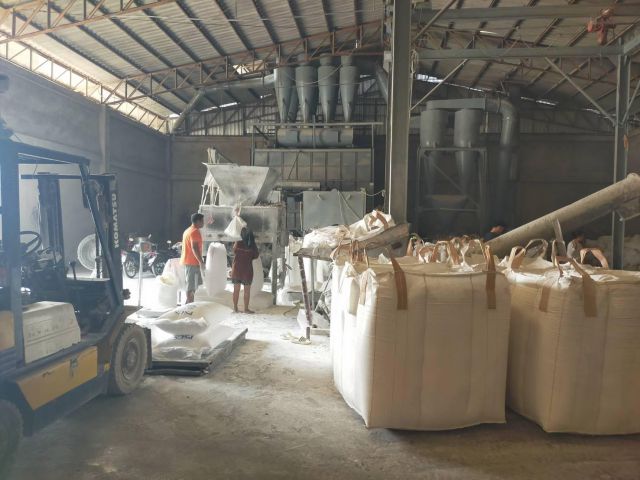 ขายโรงงานแป้งมันสำปะหลัง 400-ไร่ เหมา1400ล้านติดทางหลวง4เลน อ.สอยดาว จ.จันทบุรี.กำลังผลิต500-1000ตัน/วัน