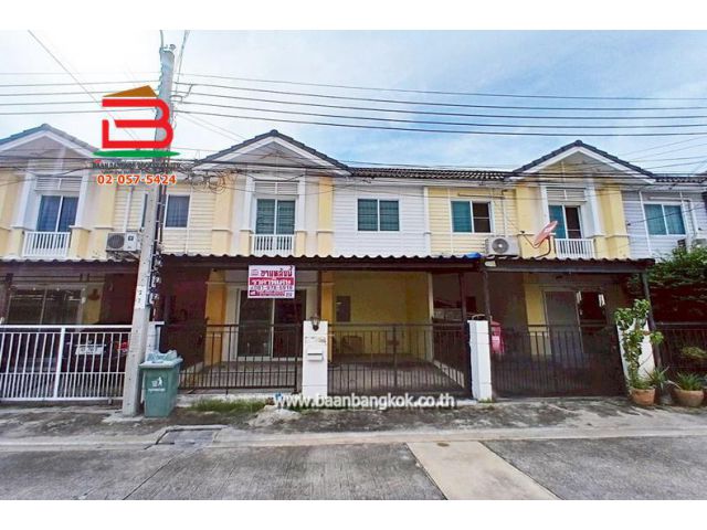 ทาวน์เฮาส์ หมู่บ้าน พฤกษาวิลล์ วงแหวน-พระราม 2 เนื้อที่ 17.5 ตรว. ถนนพระราม 2 แขวงแสมดำ เขตบางขุนเทียน กรุงเทพฯ