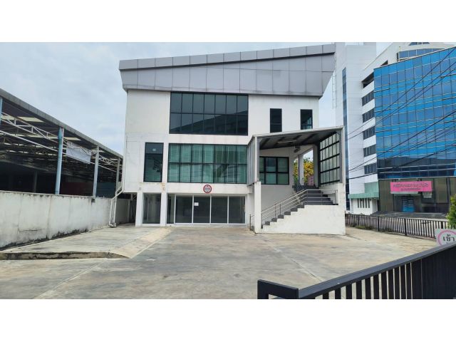 ให้เช่าออฟฟิศวิภาวดี รังสิต 1255 ตรม 3 ชั้น, ติดถนน, 10 นาทีถึงสนามบินดอนเมือง