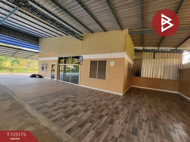 ขายที่ดินพร้อมโกดัง เนื้อที่ 4 ไร่ 62.8 ตร.วา ขาณุวรลักษบุรี กำแพงเพชร