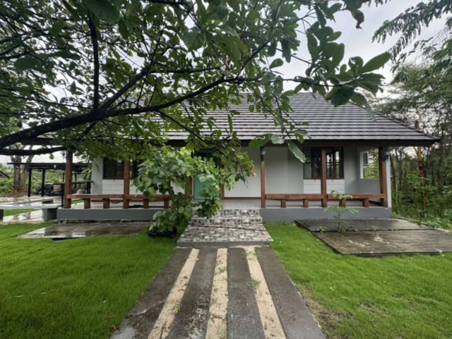 ขายบ้านสวน ติดลำห้วย อ.เขาย้อย จ.เพชรบุรี