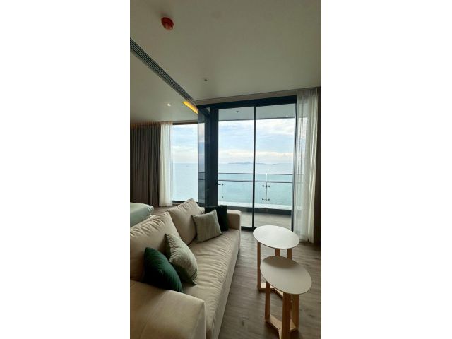 for rent Condo Arom wongamat beach 1 Bed 45.45 Sq.m (S03-2215)