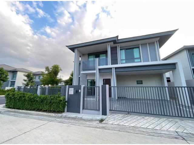 ให้เช่าบ้านเดี่ยว ตำแหน่งมุม มบ.ภัททา อีเลเม้น พัทยา บ้านสวยพร้อม