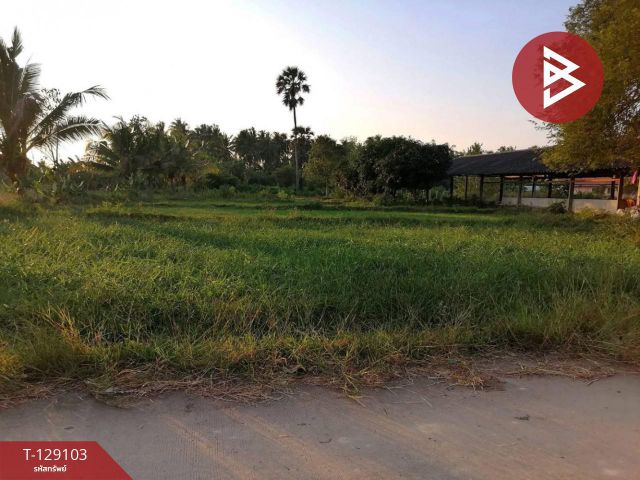 ขายด่วนที่ดิน เนื้อที่ 1 ไร่ 76.2 ตารางวา ท่ายาง เพรชบุรี ใกล้หาดปึกเตียน