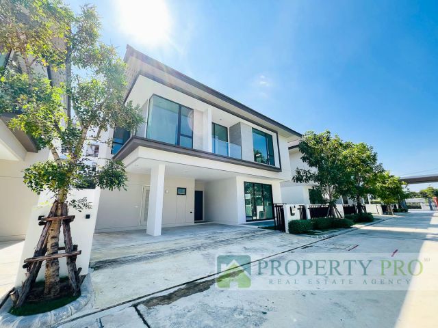 ให้เช่า บ้าน AVIAN บางนา กม.5 บ้านเดี่ยว 2 ชั้น 4 ห้องนอน 55 ตรว 230 ตรม บ้านใหม่ สภาพดีมาก ใกล้ MRT ศรีเอี่ยม ศรีอุดม ศ