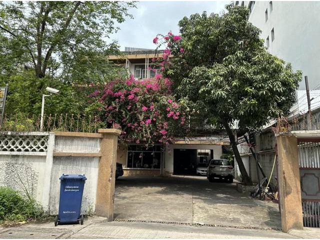 ขายบ้าน 251 ตรว.ย่านสุรวงศ์ สีลม สามย่าน ใกล้สามย่านมิตรทาวน์