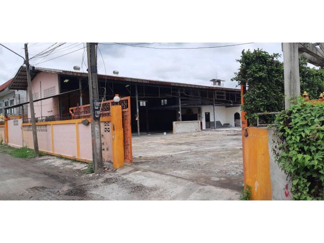 ขายที่ดิน เนื้อที่ 2งาน20วา มีอาคารโรงงานขนาด 17×25 เมตร