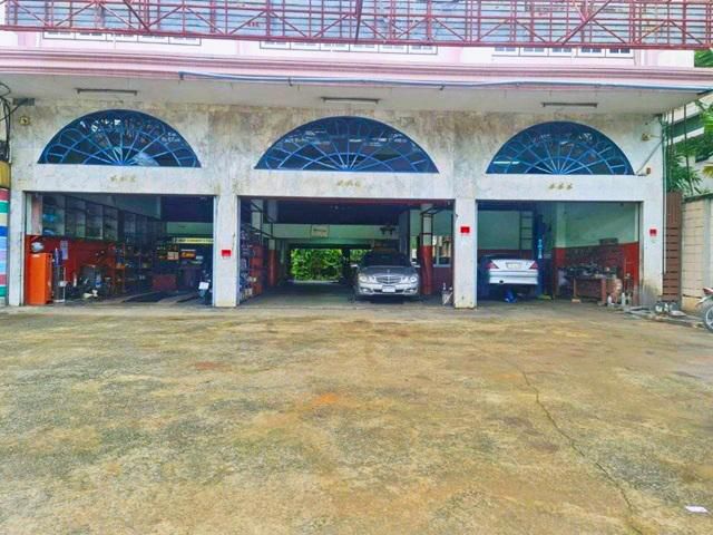 ทำเลดี ติดถนนใหญ่ MRT ศรีนครินทร์ 800ม. ซีคอนสแควร์ 500 ม.