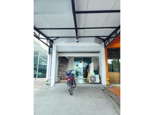 BTSวัดพระศรี 300ม.ม.ราชภัฏพระนคร 900ม.อาคารพาณิชย์ 4ชั้น 20ตร.วา