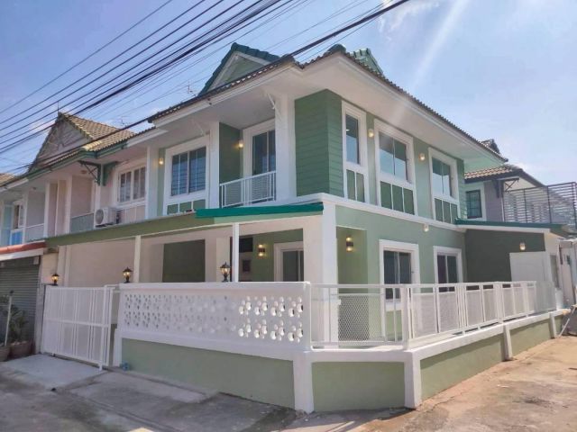 หมู่บ้านพฤกษา18/1