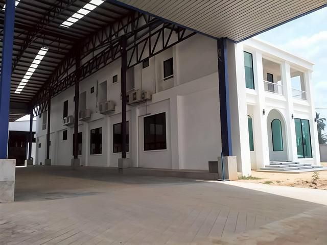 ขายขาดหรือเทคโอเวอร์ บ่อวิน  อำเภอศรีราชา จังหวัดชลบุรี