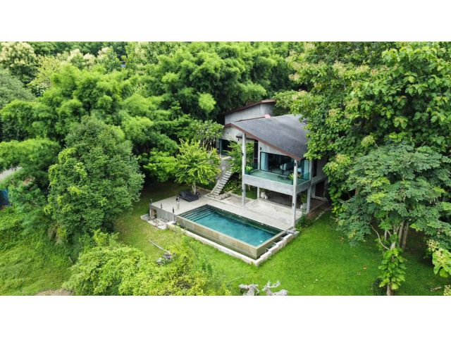 ค้นหาบ้านในฝันของคุณ ท่ามกลางบรรยากาศอันร่มรื่นของอำเภอแม่ริม จังหวัดเชียงใหม่ — พูลวิลล่าสไตล์โมเดิร์นทรอปิคอลที่ผสมผสา