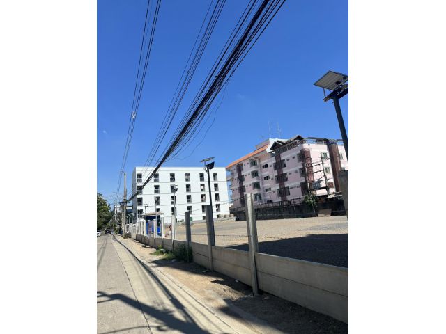 ขายที่ดินลาดพร้าว 88 เนื้อที่403 ตร.ว. (1 ไร่ 3 ตร.ว.) ที่ดินแปลงสวย ทำเลเลียบด่วนเอกมัย–รามอินทรา ใกล้ทาวน์อินทาวน์