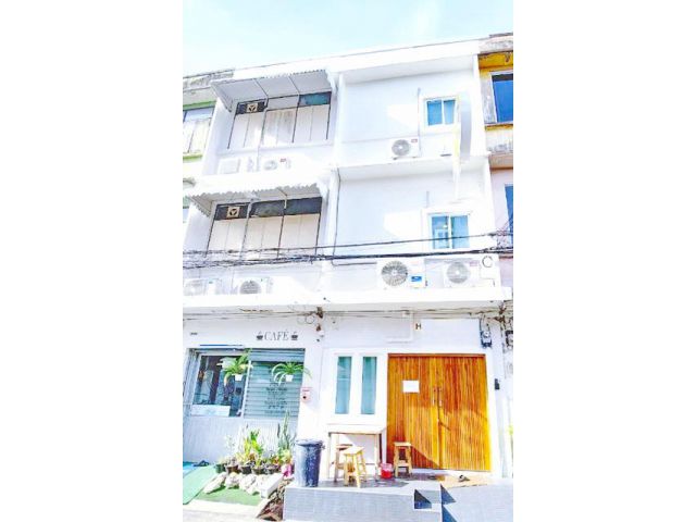 MRTสามยอด เยาวราช 3 กม. โฮสเทล 3ชั้น เฟอร์ฯครบ 4นอน ข้าวสาร 550ม.