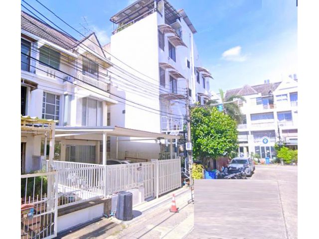 ประชาอุทิศ เหม่งจ๋าย ลด50% ให้เช่าอาคารพาณิชย์ 3.5 ชั้น ถ.ศรีวรา