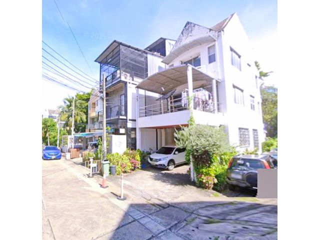 ถ.ศรีวรา เหม่งจ๋าย ให้เช่าอาคารพาณิชย์ 3.5ชั้น 18 ตร.วา. ลด50% .