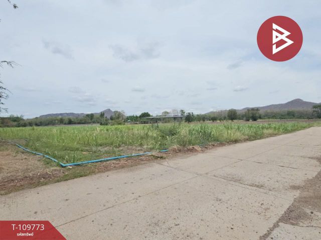 ขายที่ดินเปล่า เนื้อที่ 8 ไร่ 18 ตร.วา ตากฟ้า นครสวรรค์