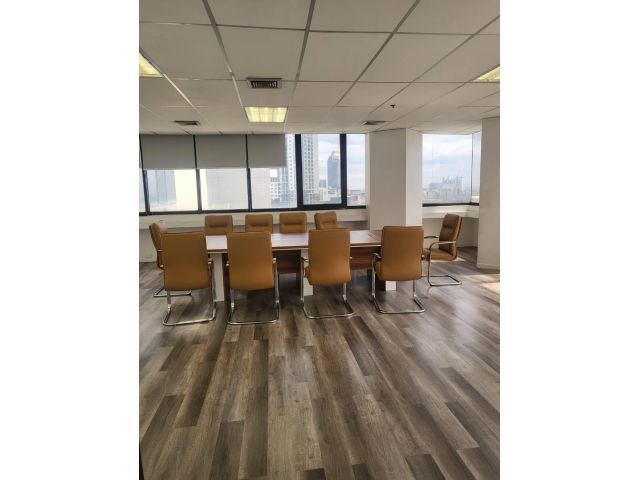 ขายพื้นที่สำนักงาน 375 ตรม. อาคารชำนาญเพ็ญชาติ พระราม 9