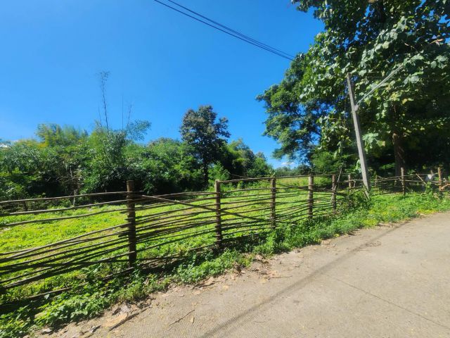 ขายที่ดินสวย 117 ตร.ว. ติดสนามกอล์ฟ ใกล้น้ำพุร้อน ใกล้สนามบินเชียงใหม่แห่งที่สอง (น้ำ-ไฟพร้อมปลูกบ้านทันที!)