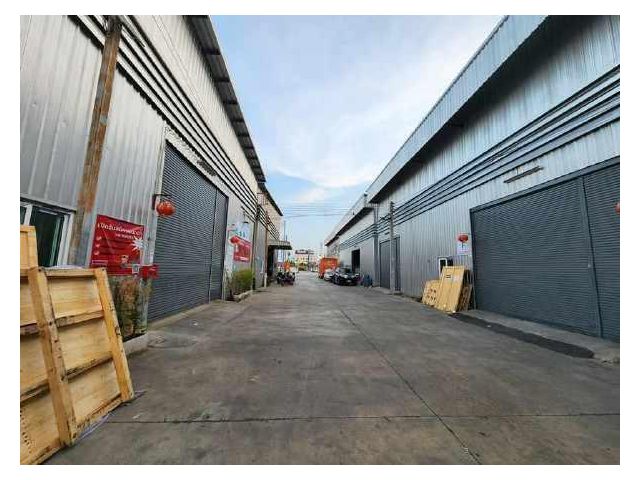 F246 ให้เช่าโกดัง คลังสินค้า ย่านเทพารักษ์ ขนาด 300 และ 420 ตรม. บนพื้นที่ 15 ไร่