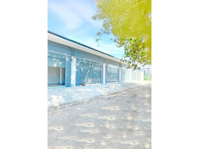 ให้เช่าตึกแถว 1 ชั้น 35 ตร.ม. ทำเลติดถน ศาลากลาง ฉะเชิงเทรา 400 ม