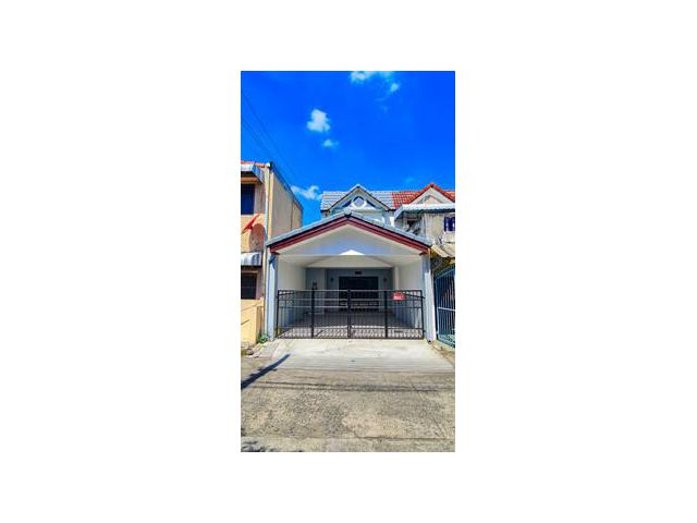 ขาย ทาวน์เฮ้าส์ 2ชั้น ย่านหทัยราษฎร์ มบ.ร่มทิพย์ ถ.หทัยราษฎร์33 เดินทางง่าย ใกล้สิ่งอำนวยความสะดวกครบ รีโนเวทใหม่ พร้อมอ