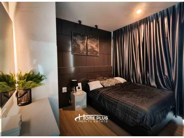 เดอะ ทวิน ทาวเวอร์ (The Twin Tower Jomtien) วิวทะเลและวิวสระ