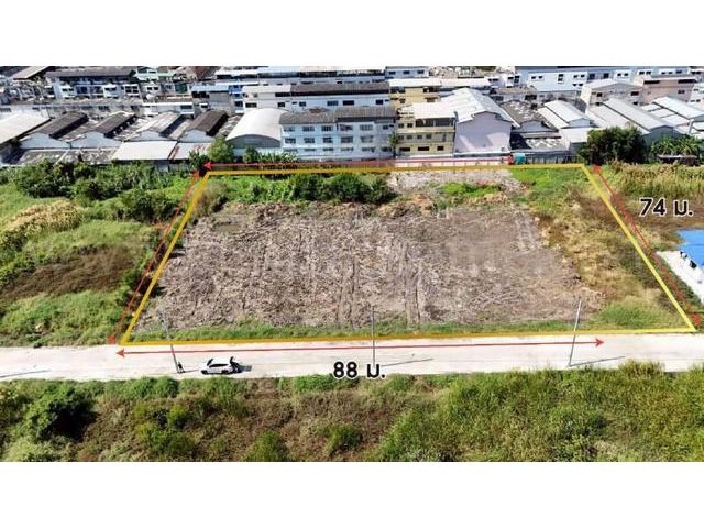 ที่ดิน 4 ไร่ ซอย เทียนทะเล 26 - บางขุนเทียน ทำเลดีมาก