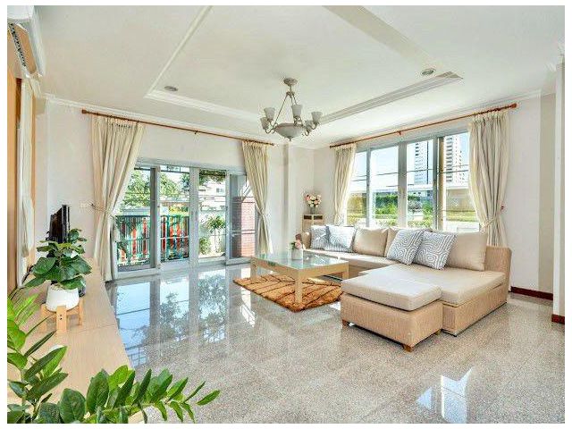 ให้เช่าบ้านสิทธารมย์ลาซาลใกล้ รร บางกอกพัฒนา3นอน3น้ำสวยเฟอร์ครบเช