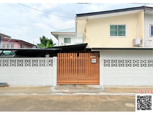 เช่าบ้านแฝดทหมู่บ้านปิ่นเจริญ 2 ดอนเมืองทซอยสรณคมน์ 35 ใกล้สนามบินดอนเมือง