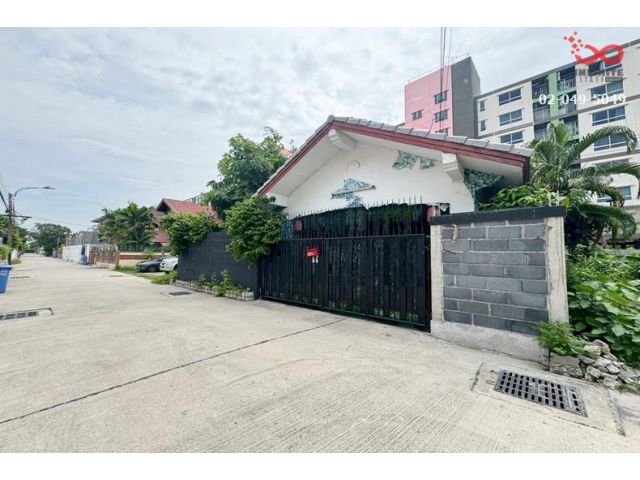 ขายบ้านเดี่ยว 2 ชั้น 60 ตารางวา ซอยสุขุมวิท 76 ถนนสุขุมวิท