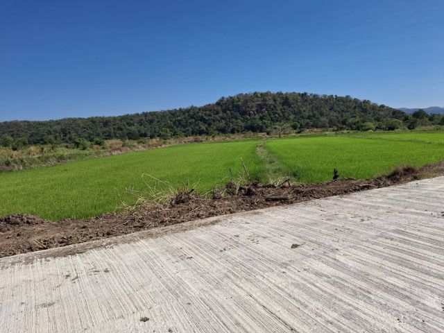 ขายด่วน!!!!! ที่ดินแปลงเล็กโฉนด 5-3-55 ไร่ ที่ 2 แปลง วิวภูเขา ติดน้ำ ต.ชำผักแพว อ.แก่งคอย จ.สระบุรี ขายยกแปลง 2,500,000