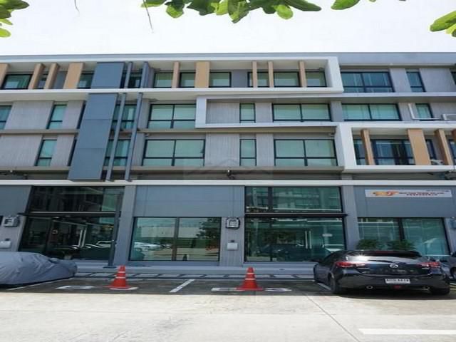 PB5958ให้เช่า โฮมออฟฟิศ 4 ชั้น ห้องมุม โครงการ Nirvana@Work ลาดพร้าว–เกษตรนวมินทร์ การเดินทางสะดวกโครงการติดถนนเกษตรนวมิ