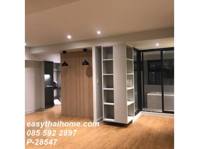 P-28547 ต้องการขายคอนโด ทองหล่อ ทาวเวอร์ Thong Lo, Khlong Tan Nuea, Watthana, Bangkok Line Id @easythaihome 085-592-2897