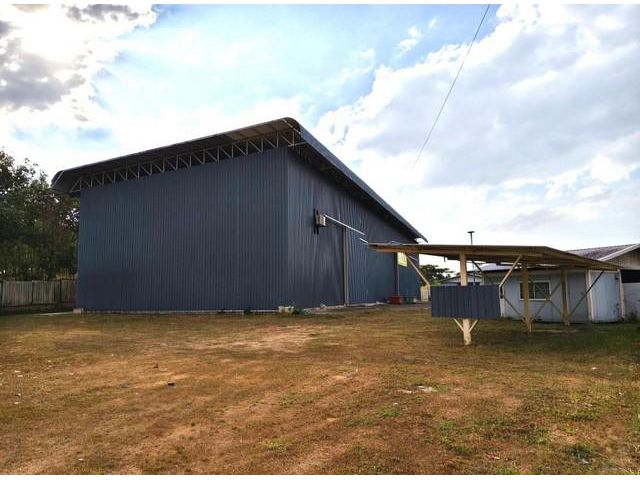 ให้เช่าโรงงานบางละมุงชลบุรี 1,000 ตารางเมตร