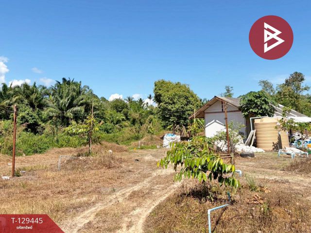 ขายด่วนที่ดินพร้อมสวนทุเรียน เนื้อที่ 9 ไร่ 3 งาน 56 ตารางวา สิชล นครศรีธรรมราช