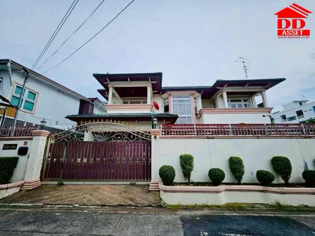 ขายบ้านเดี่ยว 2 ชั้น โชคชัย 4 ลาดพร้าววังหิน ซอย16  บ้านพร้อมอยู่ ตกแต่งสวย