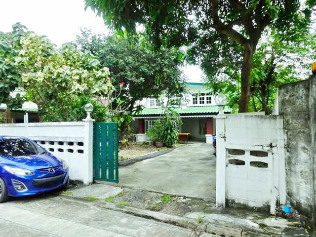 ถ.สิรินธร บ้าน2 ชั้น 5นอน MRTบางยี่ขัน 2กม. ตั้งฮั่วเส็ง 750 ม.