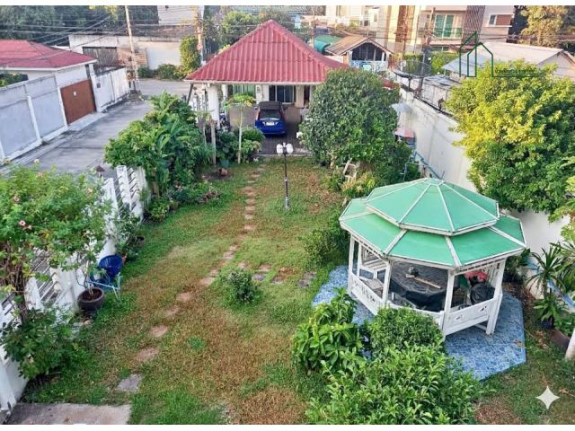 ขายที่ดิน แถมโรงรถและสนามหญ้า รามอินทรา ซอยมัยลาภ (แปลงมุม)