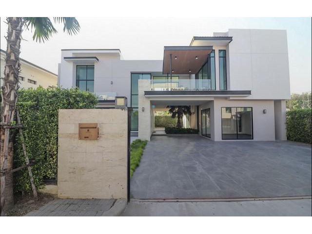 ขายบ้านเดี่ยว พูลวิลล่า ย่านรามอินทรา