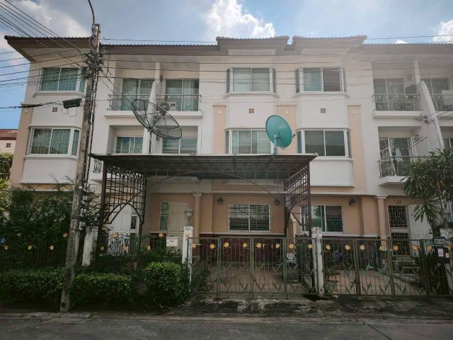 ขายทาวน์โฮม ศุภาลัย พาร์ควิลล์ 2 พหลโยธิน 48 ราคาถูก