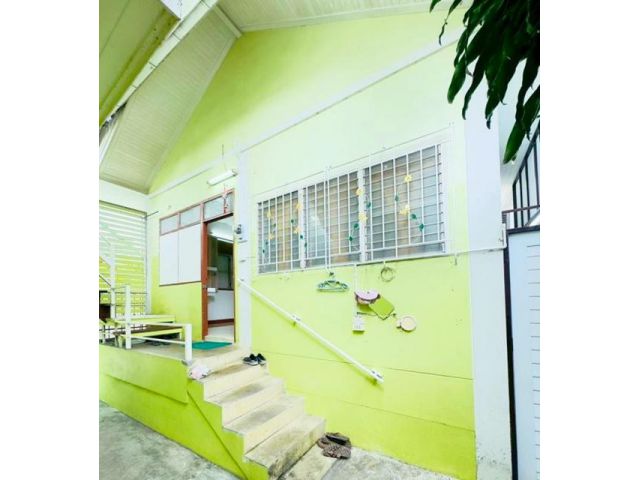 จัดเต็มเฟอร์ฯ  40 ตร.ม. เดอะมอลล์ ท่าพระ 1.3 กม.